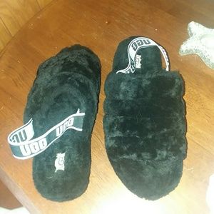 Ugg black slides
